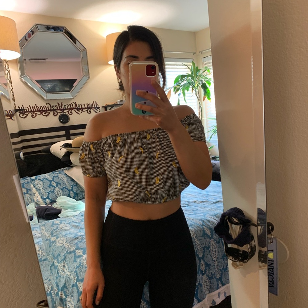 EUC Gingham Bananas Crop Top